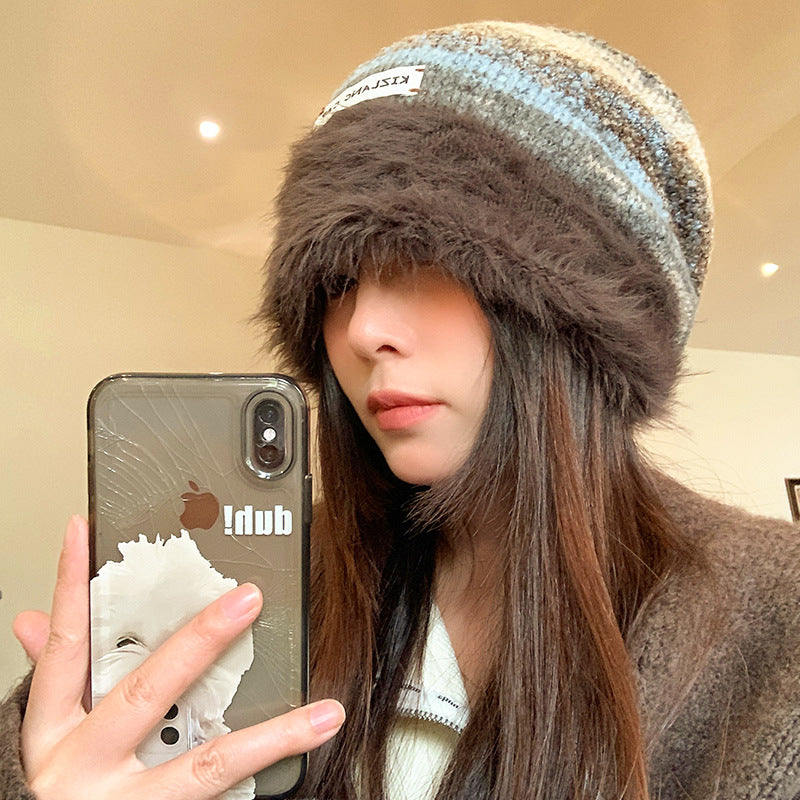 Plush Knitted Slouchy Beanie for Women